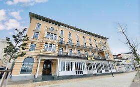 Berringer, Scholle, direkt an der Promenade
